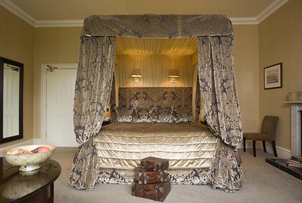 Mar Hall Golf & Spa Resort Bishopton (Renfrewshire) Exterior foto A four-poster bed